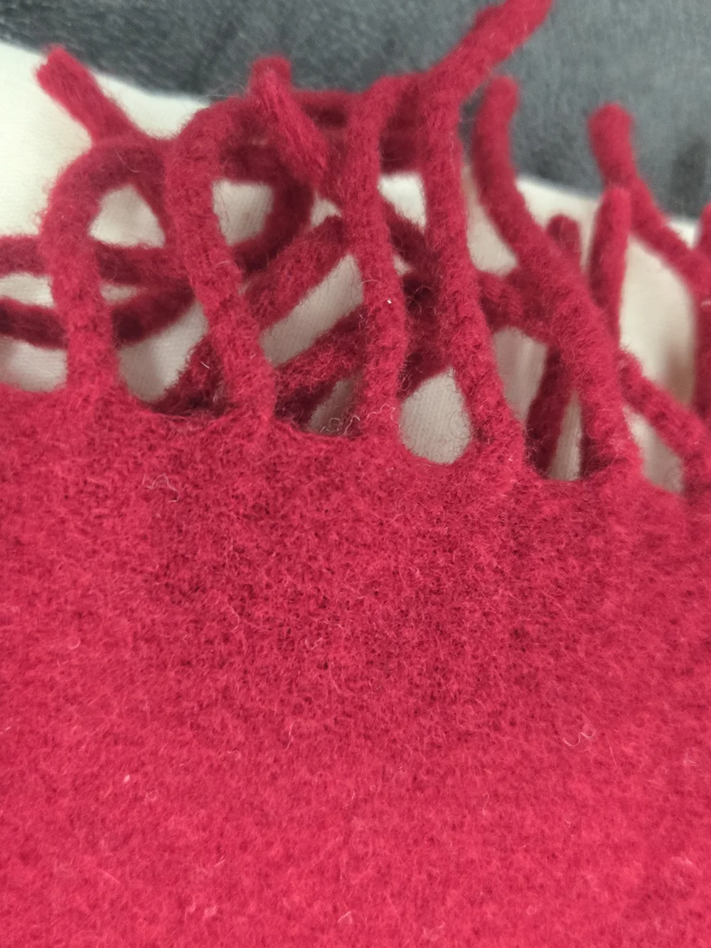 Fendi Red Wool Scarf. Unisex.